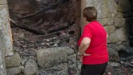 Vídeo: Una anciana gallega se rompe al contemplar los restos de su casa