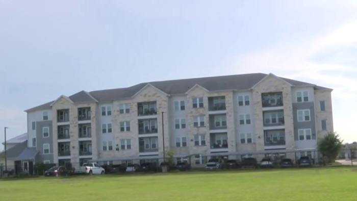 Seniors stranded in Mont Belvieu apartments due to chronic elevator failures