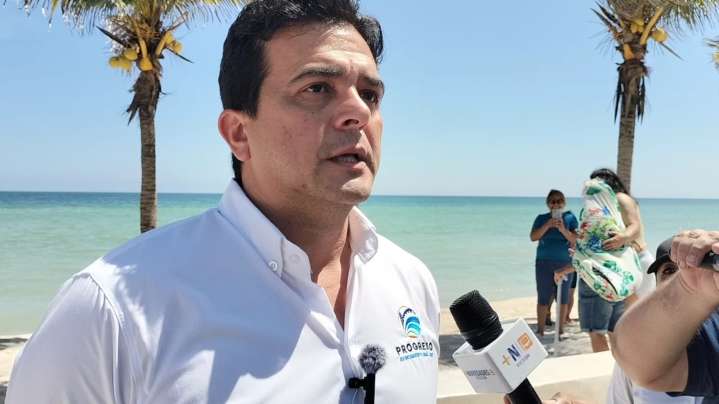 Erik Rihani pide no consumir pescado que recale por marea roja