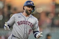 Walker and Diaz hit HRs, Sánchez goes 5 for 5 as Astros beat Orioles 7