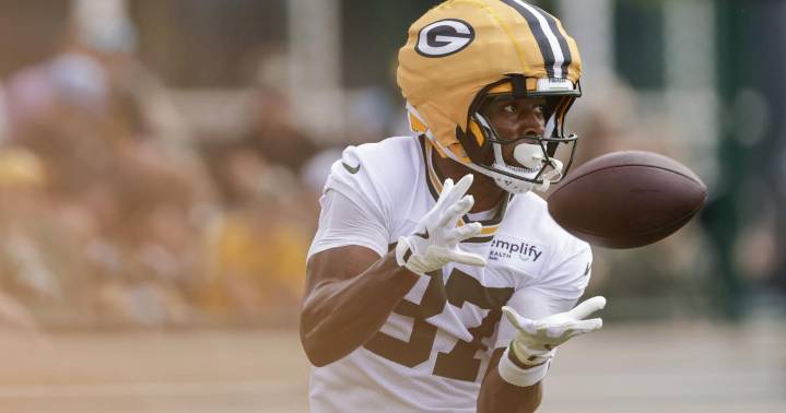 After Romeo Doubs gives Packers yet another injury scare, opportunities knock for down-the-depth