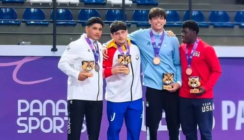 Juan Díaz alcanza el oro para Venezuela en lucha grecorromana en los Panamericanos Junior