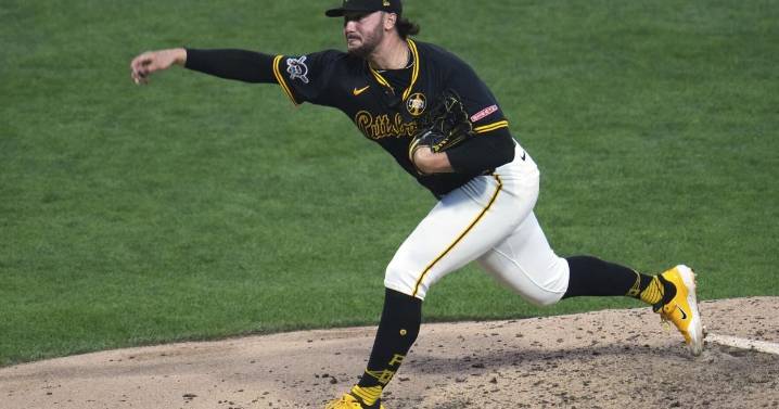 Paul Skenes' MLB record streak of 6-or-fewer hits allowed to start career ends at 46 games