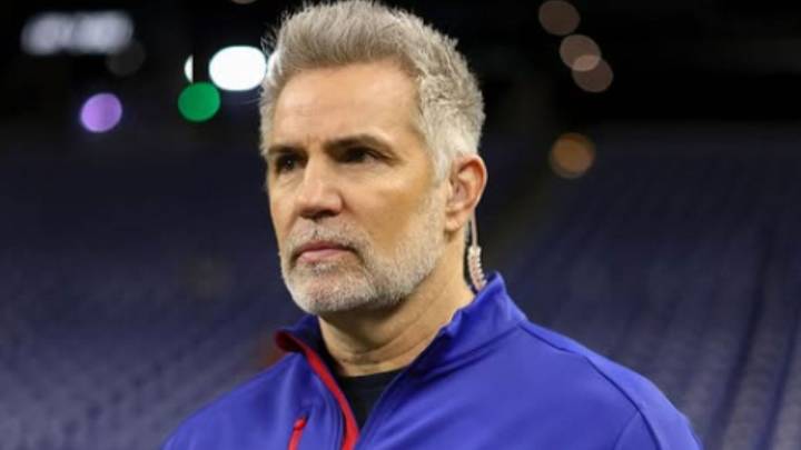 HOF QB Kurt Warner’s Daughter Fights Tears as Elijah Warner’s Fresno State Debut Ends in Disaster Kurt Warner’s daughter was emotional as her brother, Elijah Warner’s Fresno State debut unraveled with