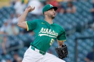 Morales lanza 7 sólidas entradas y Gelof conduce a A’s a blanqueada 7