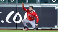 Angels’ Taylor Ward leaves Astros game after scary crash into outfield wall