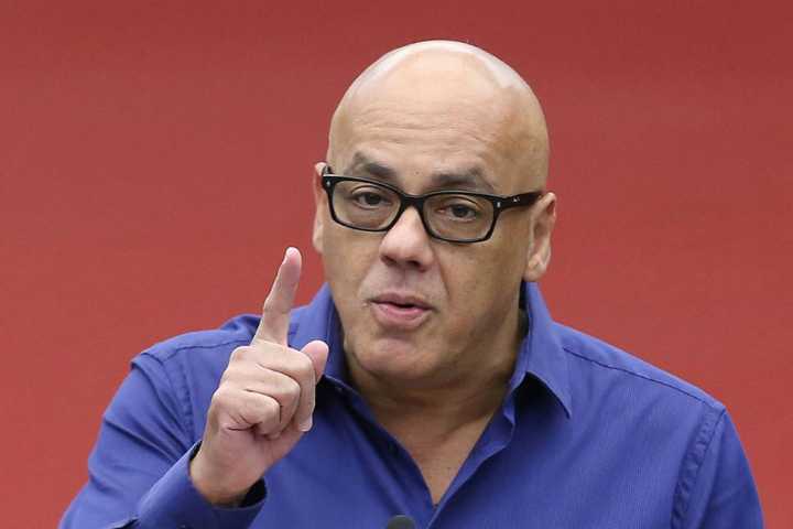 (VIDEO) Jorge Rodríguez: Extranjero que entre al país sin permiso, "entra, pero no sale, se queda preso"
