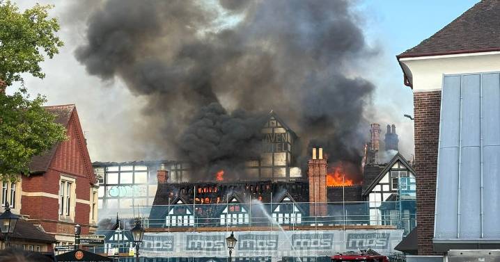 Historic Raven Hotel in Droitwich goes up in flames
