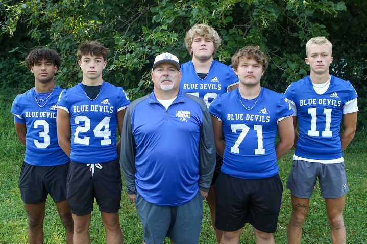 Flint-area Football Previews: With 2024 season ‘erased’ from memory, Lake Fenton focuses on district title dreams