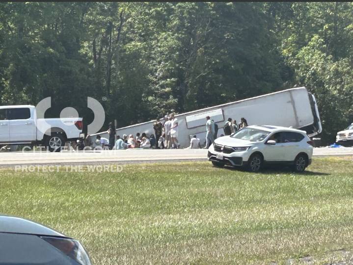 Multiple dead after tour bus bound for NYC overturns upstate