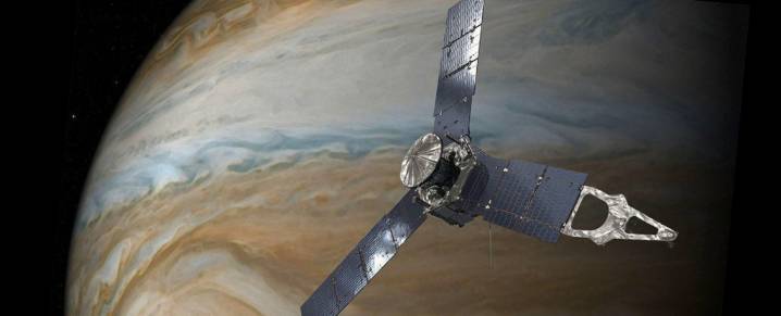 NASA Probe Could Intercept Interstellar Comet, Scientists Say