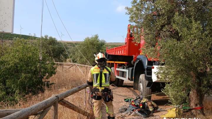 Muere una joven de 20 años al caer a un pozo turístico de 35 metros de profundidad en Grisel (Zaragoza)