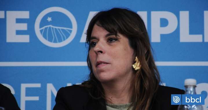 Martínez (FA) descarta quiebre en el oficialismo y tilda de "error" salida de FRVS y AH de lista única
