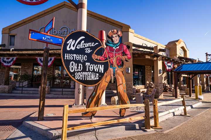 Tourist spent $3.7 billion in Scottsdale last year