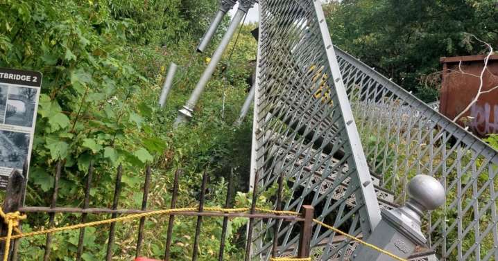 Live: Train crashes into Dean Forest Railway bridge