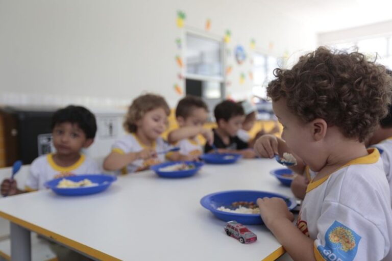 Brazil cities vow to stop buying threatened shark meat after Mongabay probe