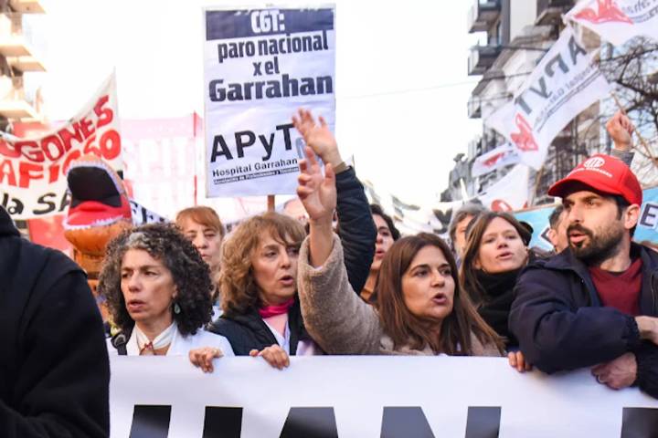 Los trabajadores del Garrahan realizan este miércoles un nuevo paro con movilización