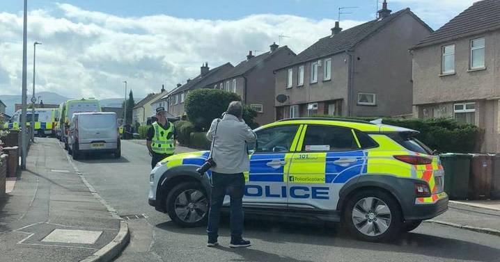 Edinburgh police lock down residential street in ongoing 'incident'