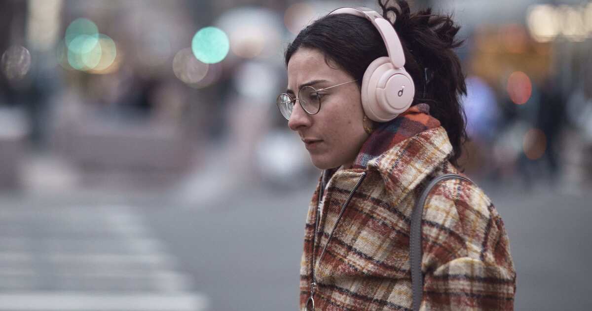 ¿Puedes saber si esa canción fue generada por IA? Aquí tienes algunas cosas que revisar