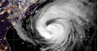 Maps show Hurricane Erin's path off East Coast as North Carolina braces for rough conditions: "Batten down the hatches"