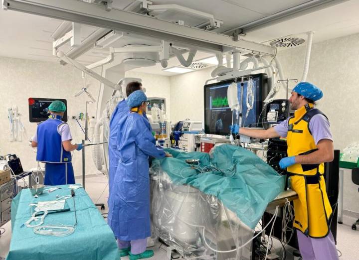 El Hospital Doctor Balmis estrena dos salas de electrofisiología cardíaca con tecnología puntera para tratar arritmias