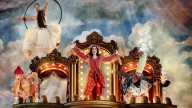 La Virgen de la Mercè levantándose la falda: el cartel por el que han denunciado al alcalde de Barcelona
