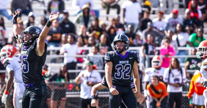 Downers Grove North, on Baker Glomb’s last-second field goal, beats Morgan Park – Shaw Local