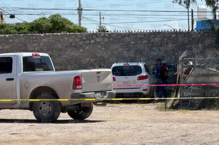 Identifica hija cuerpo de su padre hallado al interior de camioneta