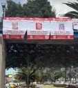 Carteles en Quito hacen referencia a recompensa por Nicolás Maduro y otros funcionarios del régimen venezolano
