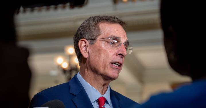 After alleged Ponzi scheme, Raffensperger pushes for more fraud