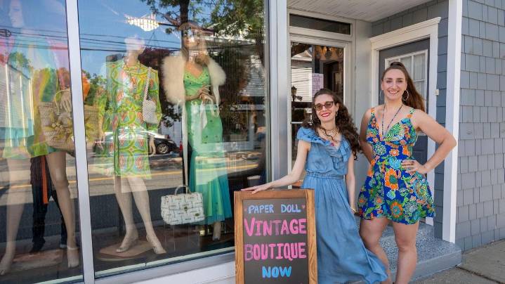 Long Island vintage clothing boutique to reopen after fire