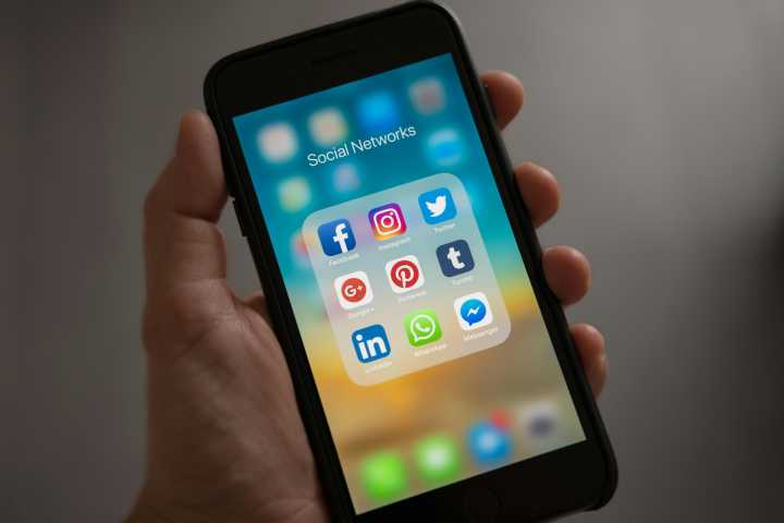 Chile aumenta su consumo de datos móviles en 2025 ¿Qué regiones lo lideran?
