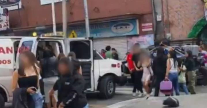 Decenas de menores resultan intoxicados durante evento privado en Puebla