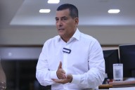 Dumek Turbay exige mejor servicio a operador privado en Cartagena