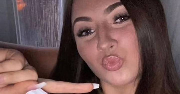 'Frustrating' delay kept police from entering teen's flat before tragedy