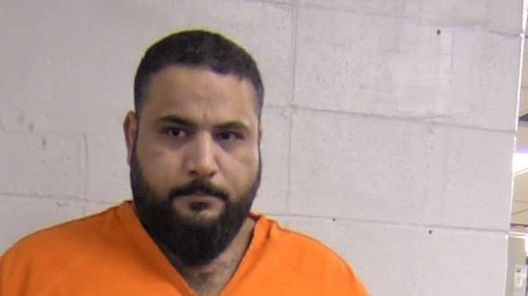 Inmate facing new charges after allegedly trying to escape from Louisville courtroom