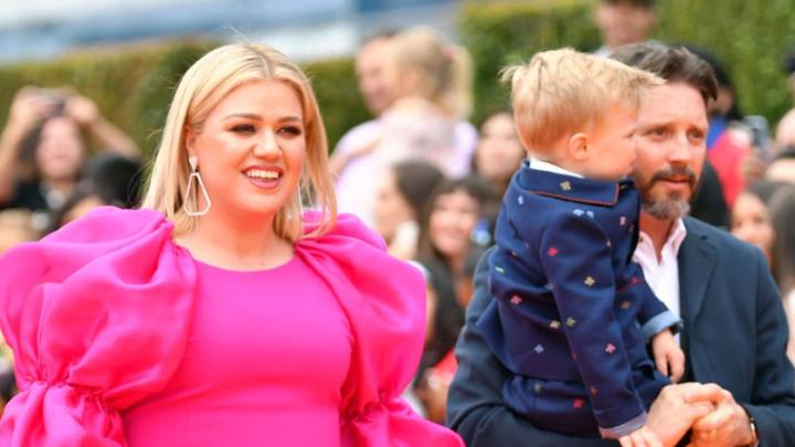 Kelly Clarkson Postpones Las Vegas Residency Amid Ex