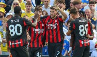 Efecto Santiago Giménez: Milan gana al Bari con asistencia del Chaquito en la Copa de Italia