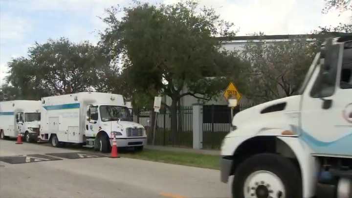Power outage causes classes to end early at Fort Lauderdale’s Dillard High
