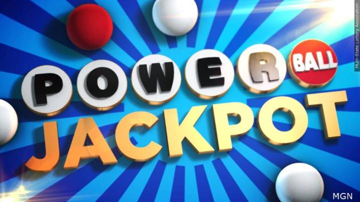 Powerball jackpot climbs to $700 million after no winner Wednesday
