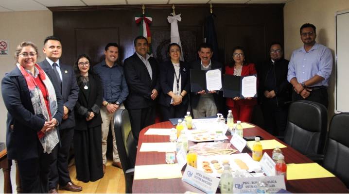 Firma ISSSTE Hidalgo convenio con Centro Universitario Hidalguense para espacios de servicio social y prácticas profesionales