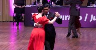 El tango hace historia con más de 1.200 parejas compitiendo en Buenos Aires