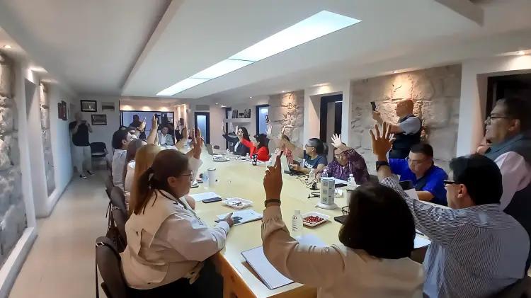 Cabildo aprueba eliminación de cuentas incobrables...