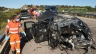 Al menos un joven muerto y otro herido grave en una colisión de dos turismos
