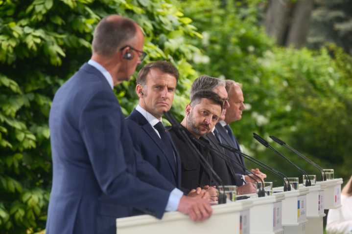 Europeans face tough questions ahead of Zelenskyy