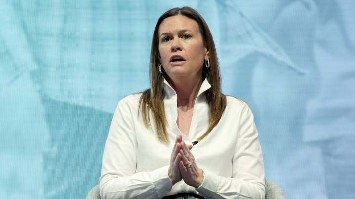 Arkansas Gov. Sarah Huckabee Sanders ends regular use of remote work for state employees