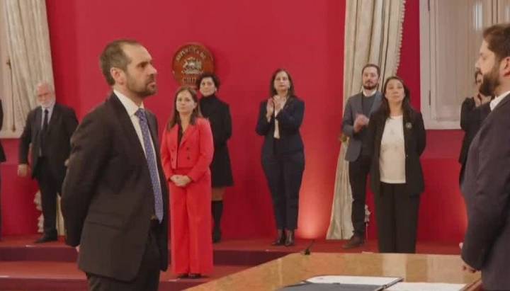 El primer día de Nicolás Grau como ministro de Hacienda