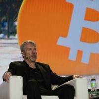 Accumulating bitcoin a risky digital rush by companies?