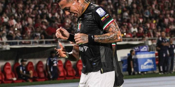 Estos fueron los goles que marcó Dayro Moreno con la selección Colombia