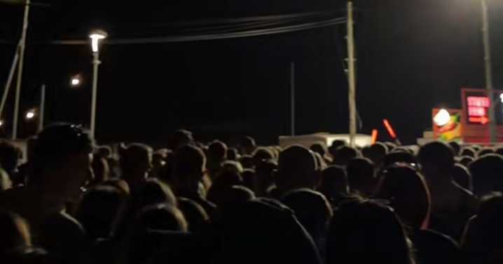 Edinburgh residents struggle through 'never ending' crowd to exit Sam Fender gig